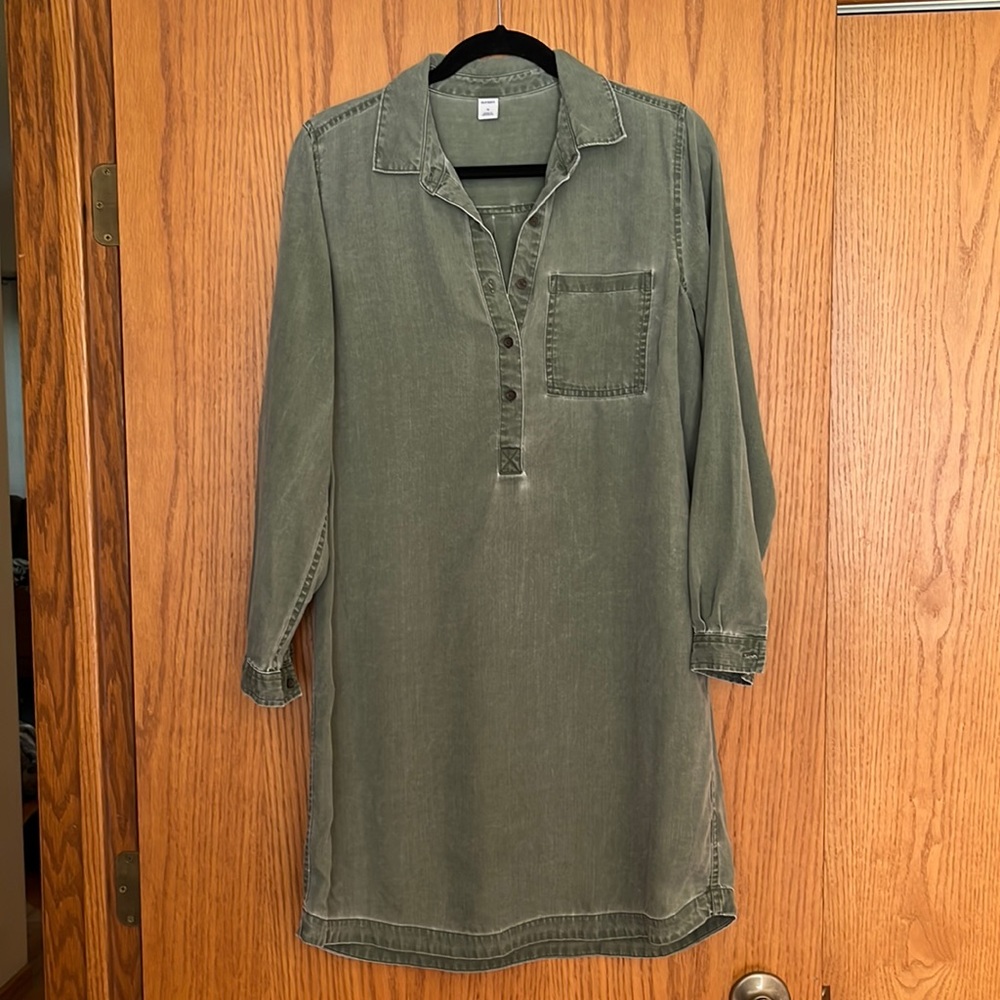 EUC Old Navy Green Collared Dress Medium